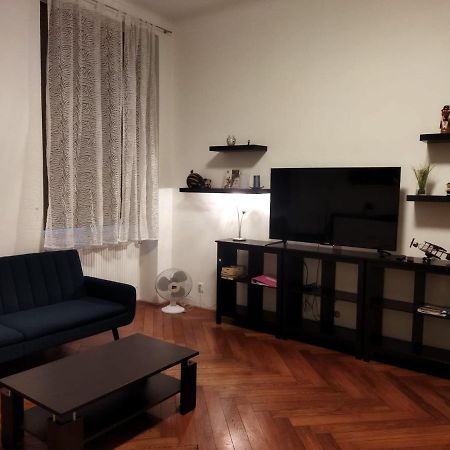Tiva Downtown Apartments Praag Buitenkant foto