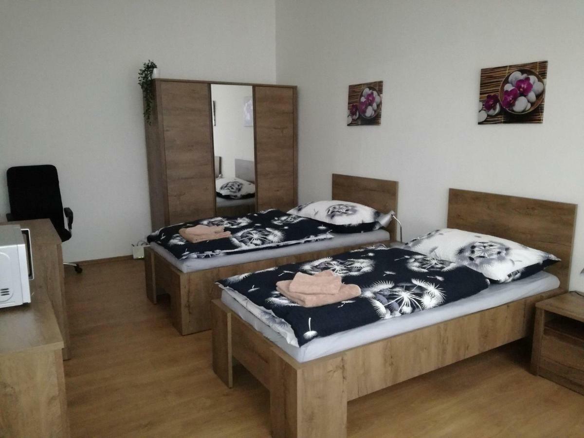 Tiva Downtown Apartments Praag Buitenkant foto