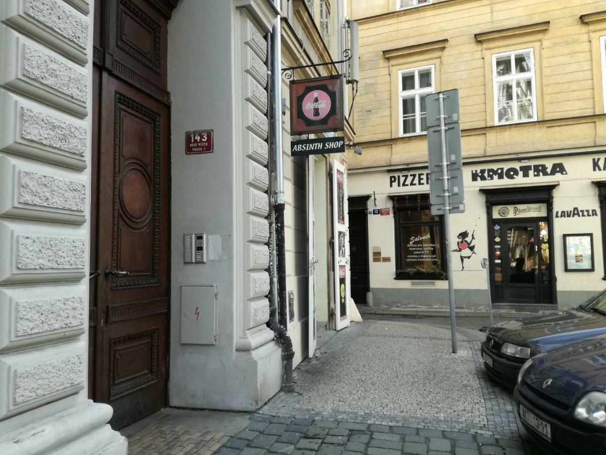Tiva Downtown Apartments Praag Buitenkant foto